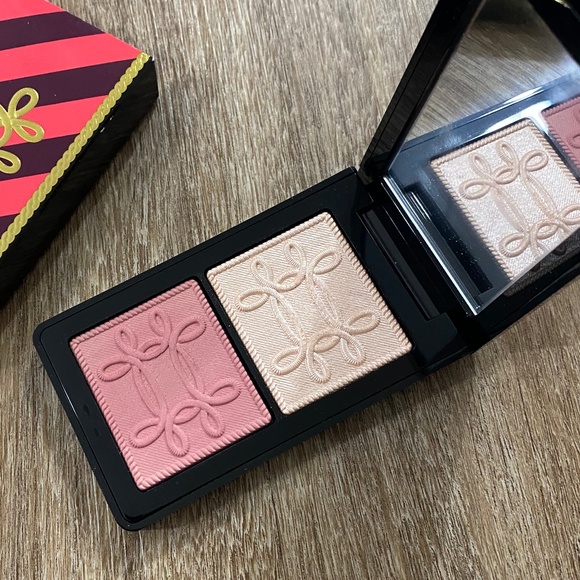 ๐Mac limited edition highlighter blush duo palette๐ - Picture 4 of 9